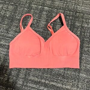 Lululemon sports bra Ebb to flow